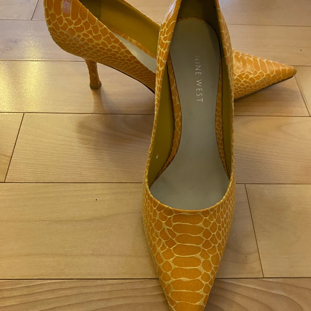 Nine West Orange Textured Heels